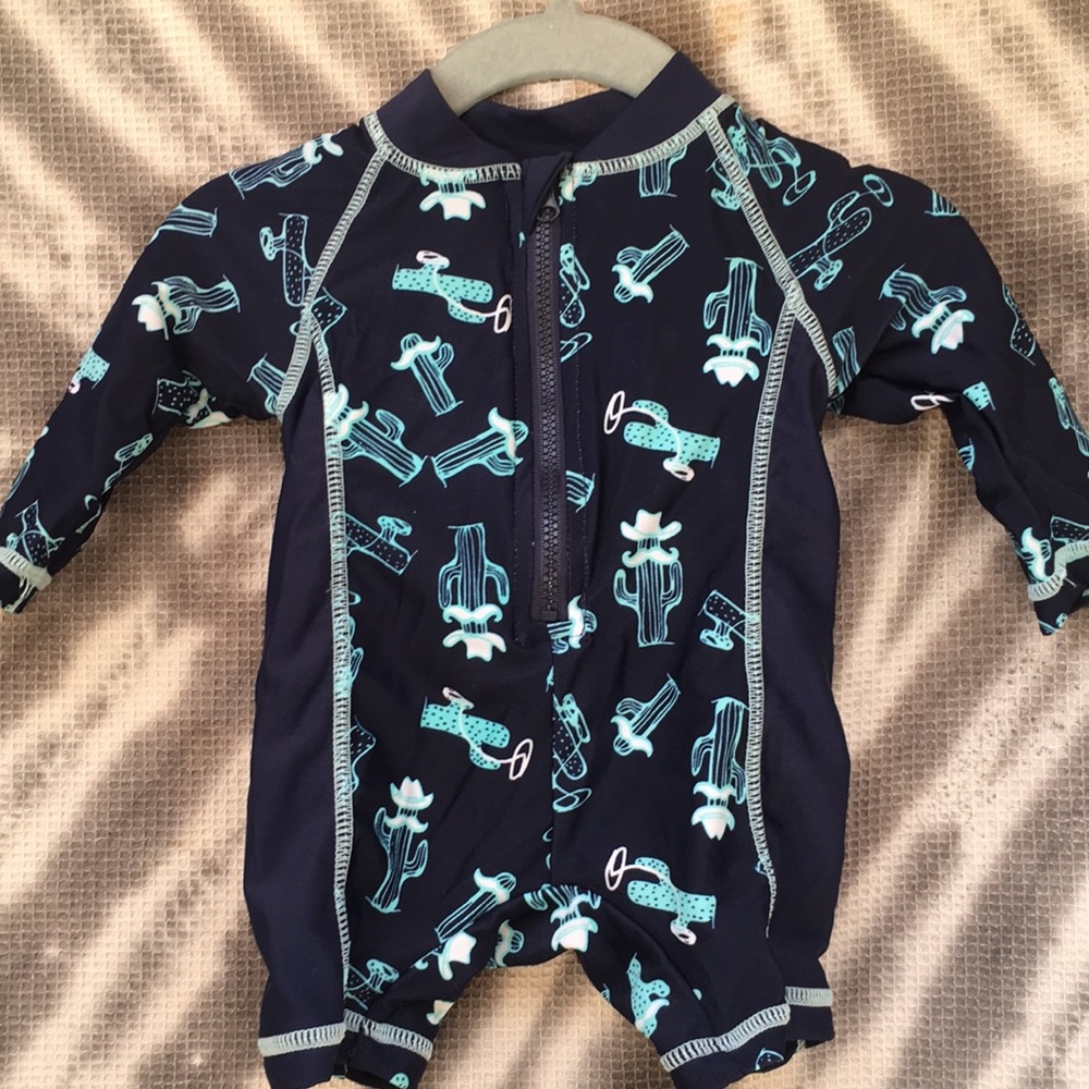 Baby rashguard